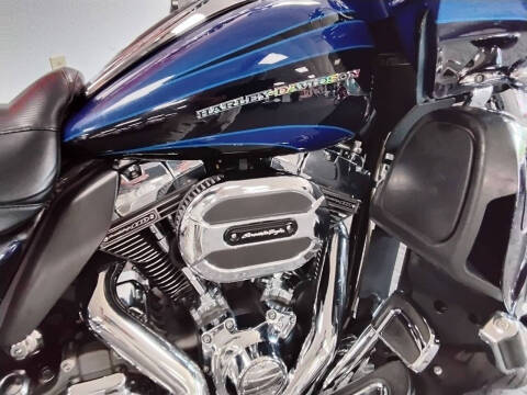 2015 Harley-Davidson CVO Road Glide Ultra
