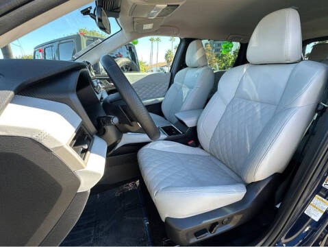 2023 Mitsubishi Outlander PHEV SEL