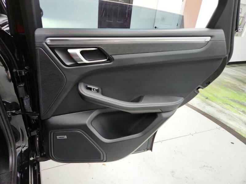 2021 Porsche Macan GTS