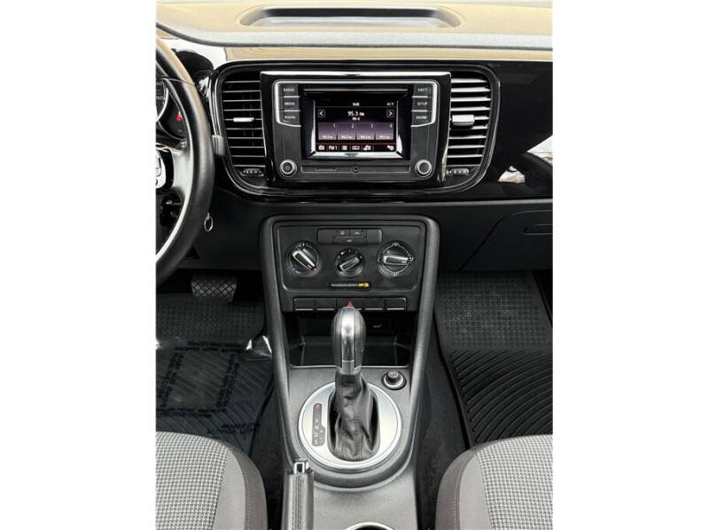 2019 Volkswagen Beetle