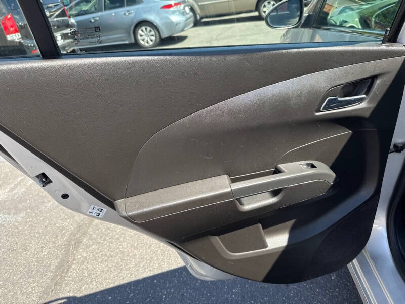 2017 Chevrolet Sonic LT Auto