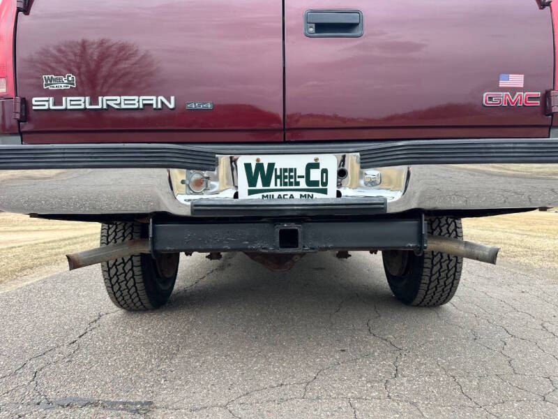 1999 GMC Suburban K2500 SLE