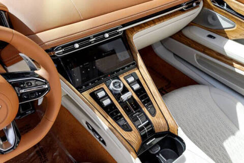 2026 Aston Martin DB12 Volante