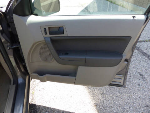 2010 Ford Focus SE