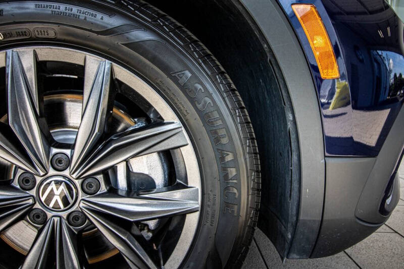 2022 Volkswagen Tiguan SE