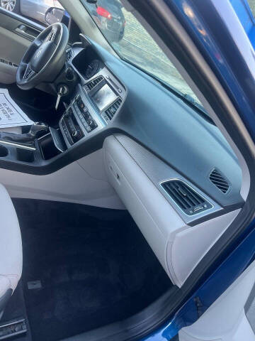 2017 Hyundai Sonata SE