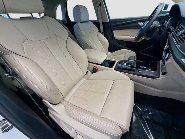 2024 Audi Q5 quattro S line Prem Plus 45 TFSI