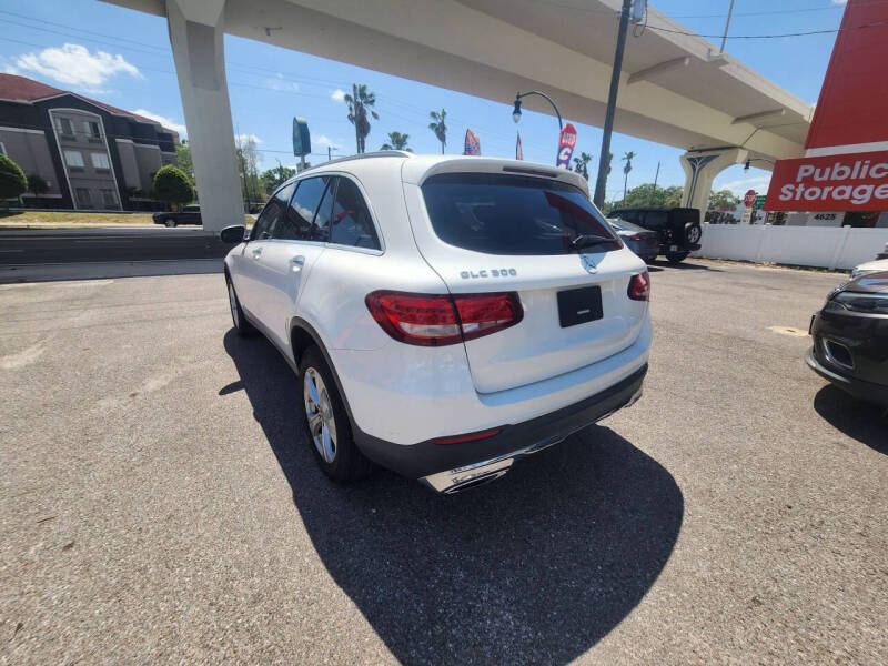 2017 Mercedes-Benz GLC GLC 300