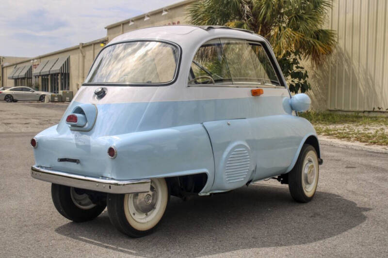 1957 BMW Isetta