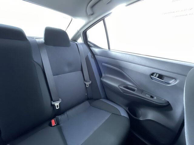 2025 Nissan Versa SV