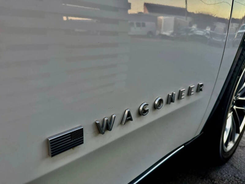 2023 Jeep Wagoneer L Series III
