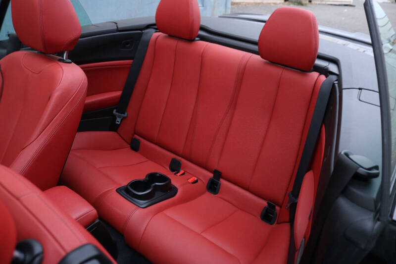 2016 BMW 2 Series M235i