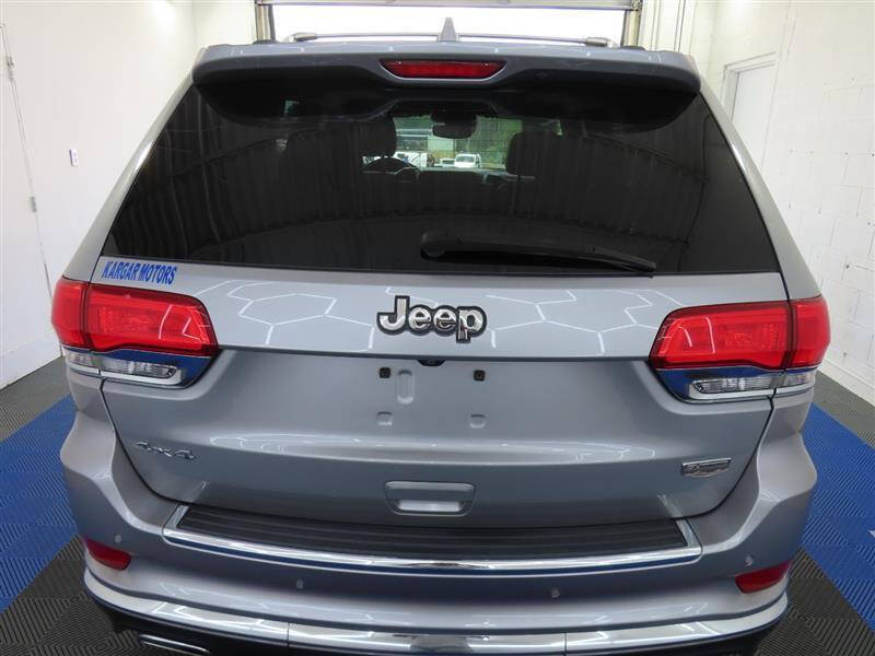 2018 Jeep Grand Cherokee Summit