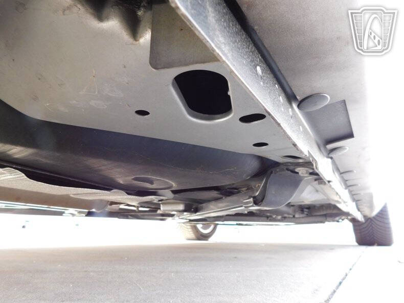 2005 Ford Thunderbird Deluxe