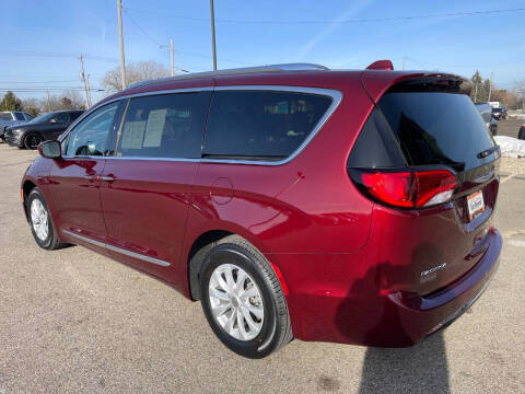 2019 Chrysler Pacifica Touring L