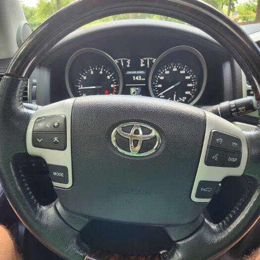 2013 Toyota Land Cruiser