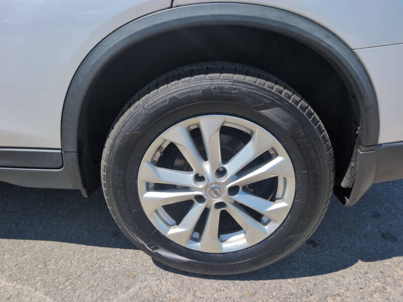 2015 Nissan Rogue SV
