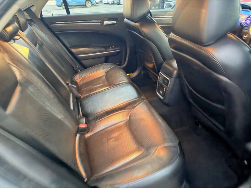 2019 Chrysler 300 Limited