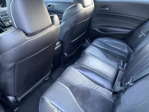 2019 Acura ILX w/Premium w/A-SPEC