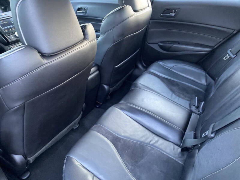 2019 Acura ILX w/Premium w/A-SPEC