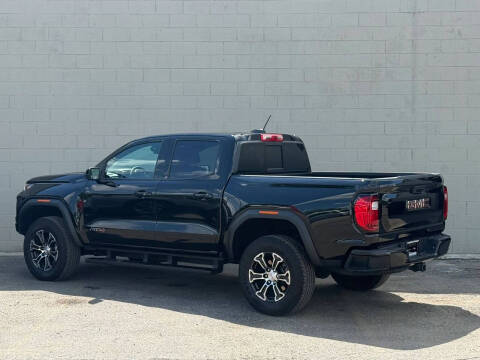 2024 GMC Canyon AT4