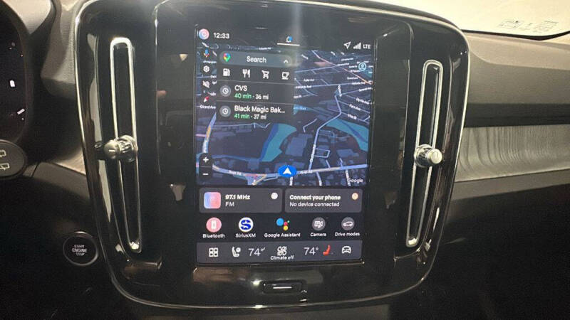 2026 Volvo XC40 B5 Plus