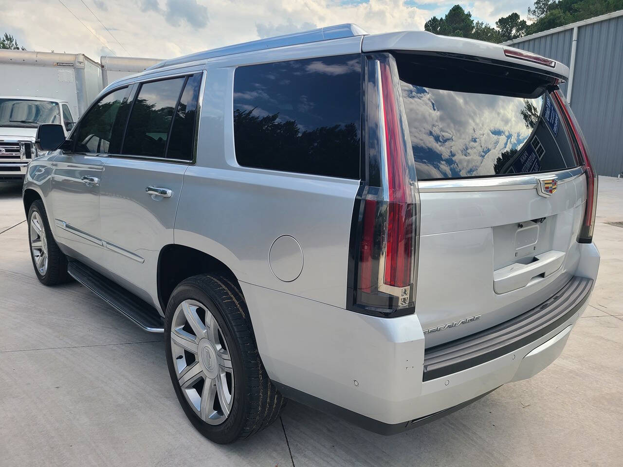 2020 Cadillac Escalade for sale at PAKK AUTOMOTIVE in Peachland, NC