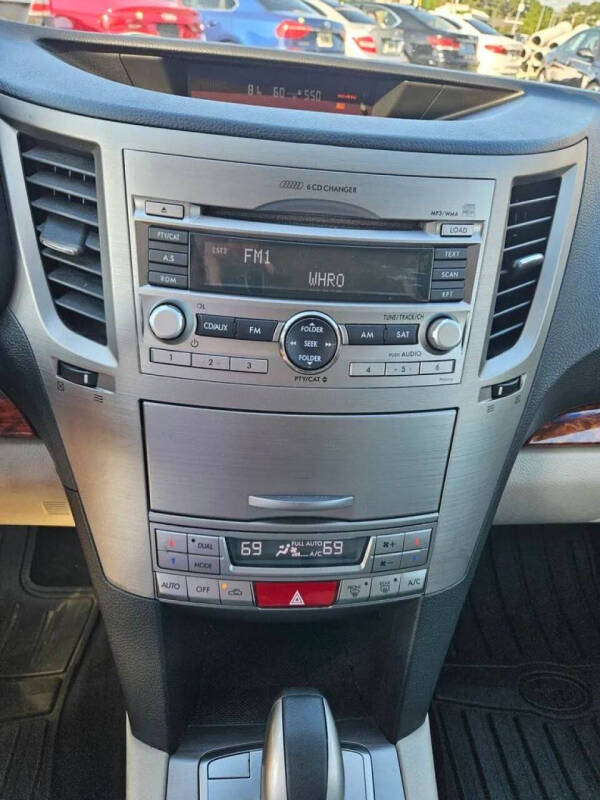 2011 Subaru Outback 2.5i Limited