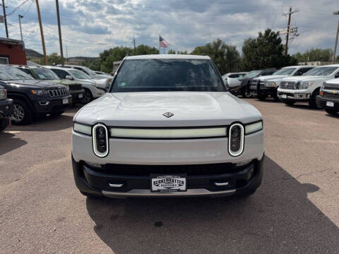 2022 Rivian R1T Adventure