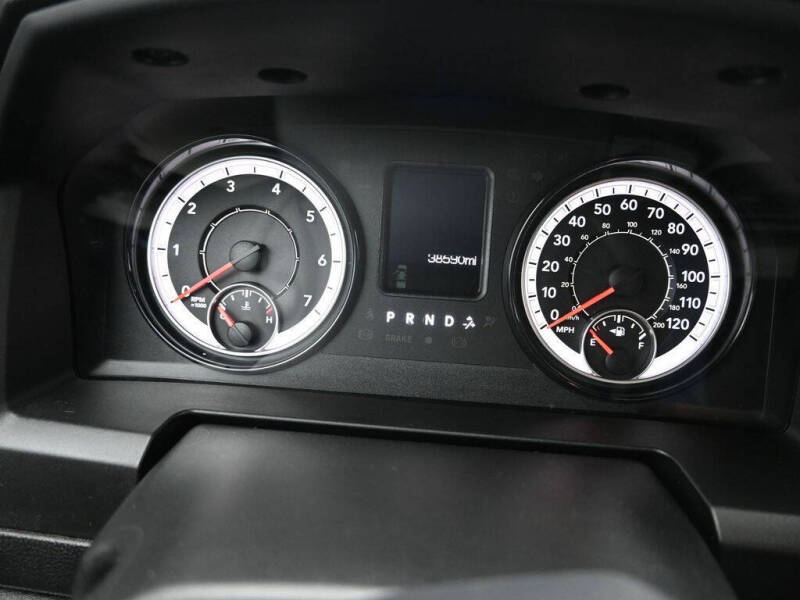 2024 RAM 1500 Classic SLT