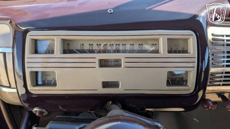 1940 Ford Deluxe