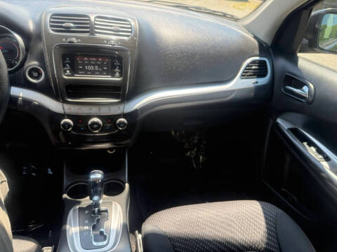 2018 Dodge Journey SE