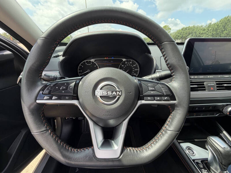 2023 Nissan Altima 2.5 SR