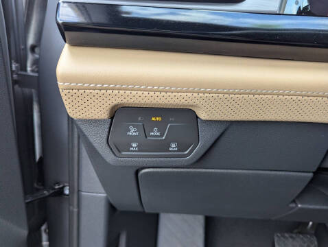 2024 Volkswagen Atlas Cross Sport SE 4Motion