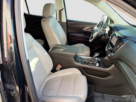 2021 Chevrolet Traverse RS