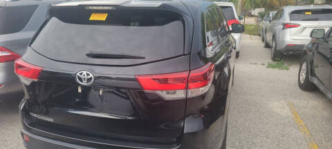 2019 Toyota Highlander LE