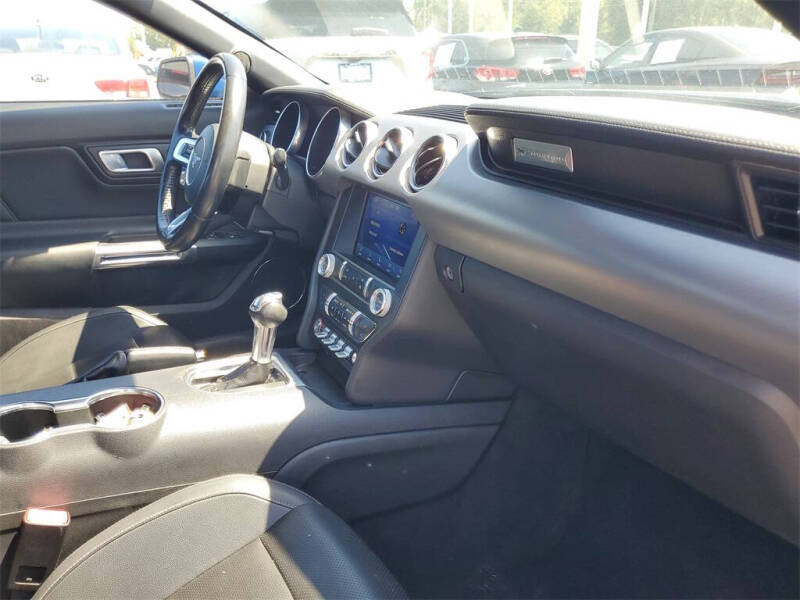 2022 Ford Mustang EcoBoost Premium