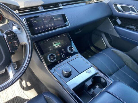 2019 Land Rover Range Rover Velar P250 R-Dynamic SE