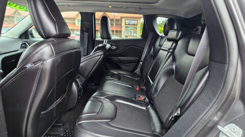 2019 Jeep Cherokee Altitude