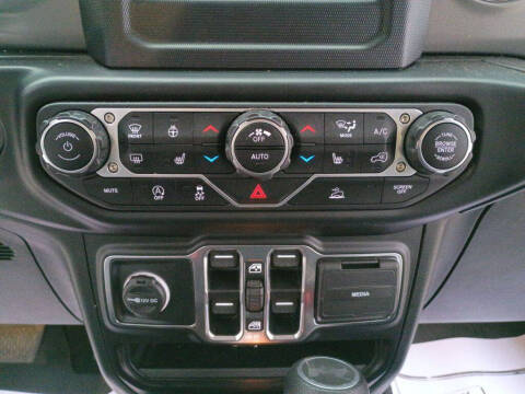 2023 Jeep Wrangler Willys