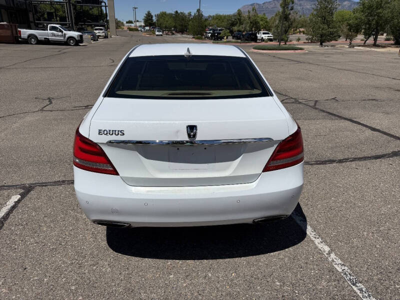 2015 Hyundai Equus Signature