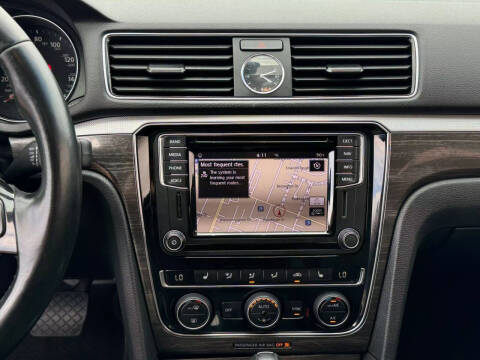 2017 Volkswagen Passat 1.8T SE