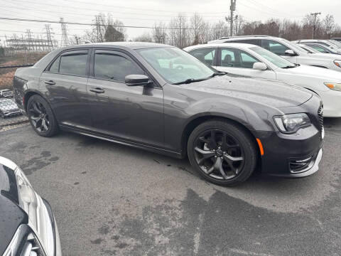 2022 Chrysler 300 Touring L