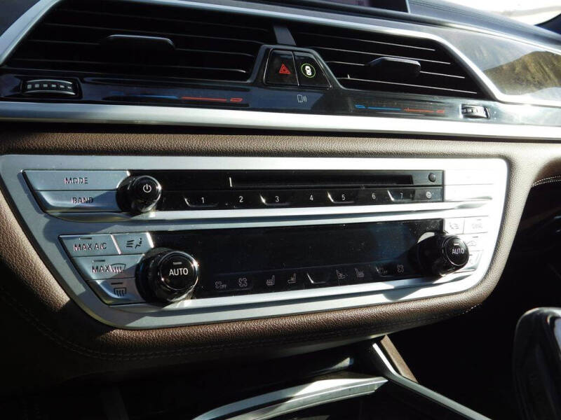 2017 BMW 7 Series 750i xDrive