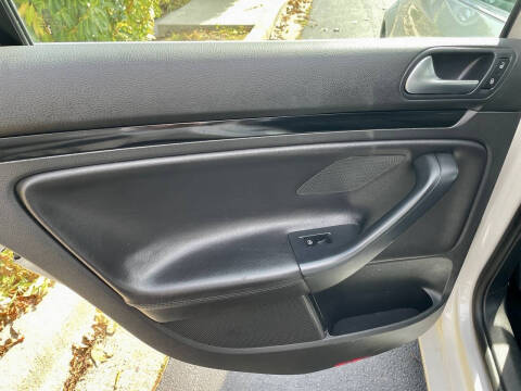 2013 Volkswagen Jetta SportWagen TDI