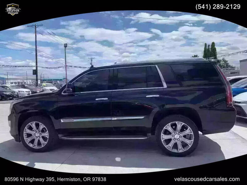 2017 Cadillac Escalade Standard