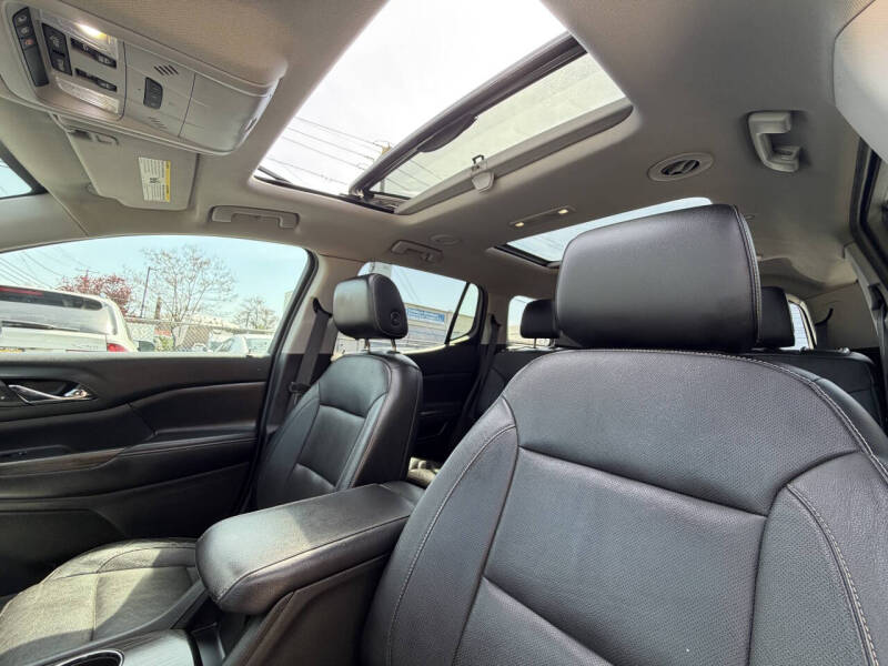 2017 GMC Acadia SLT-2