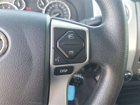 2017 Toyota Tundra SR5