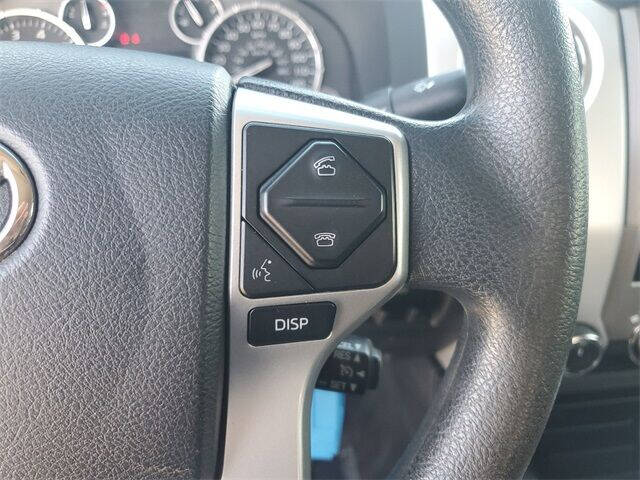 2017 Toyota Tundra SR5