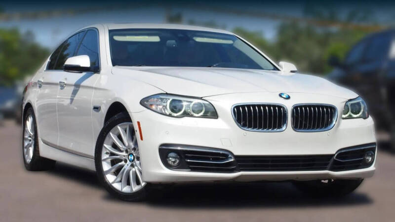 2016 BMW 5 Series 528i